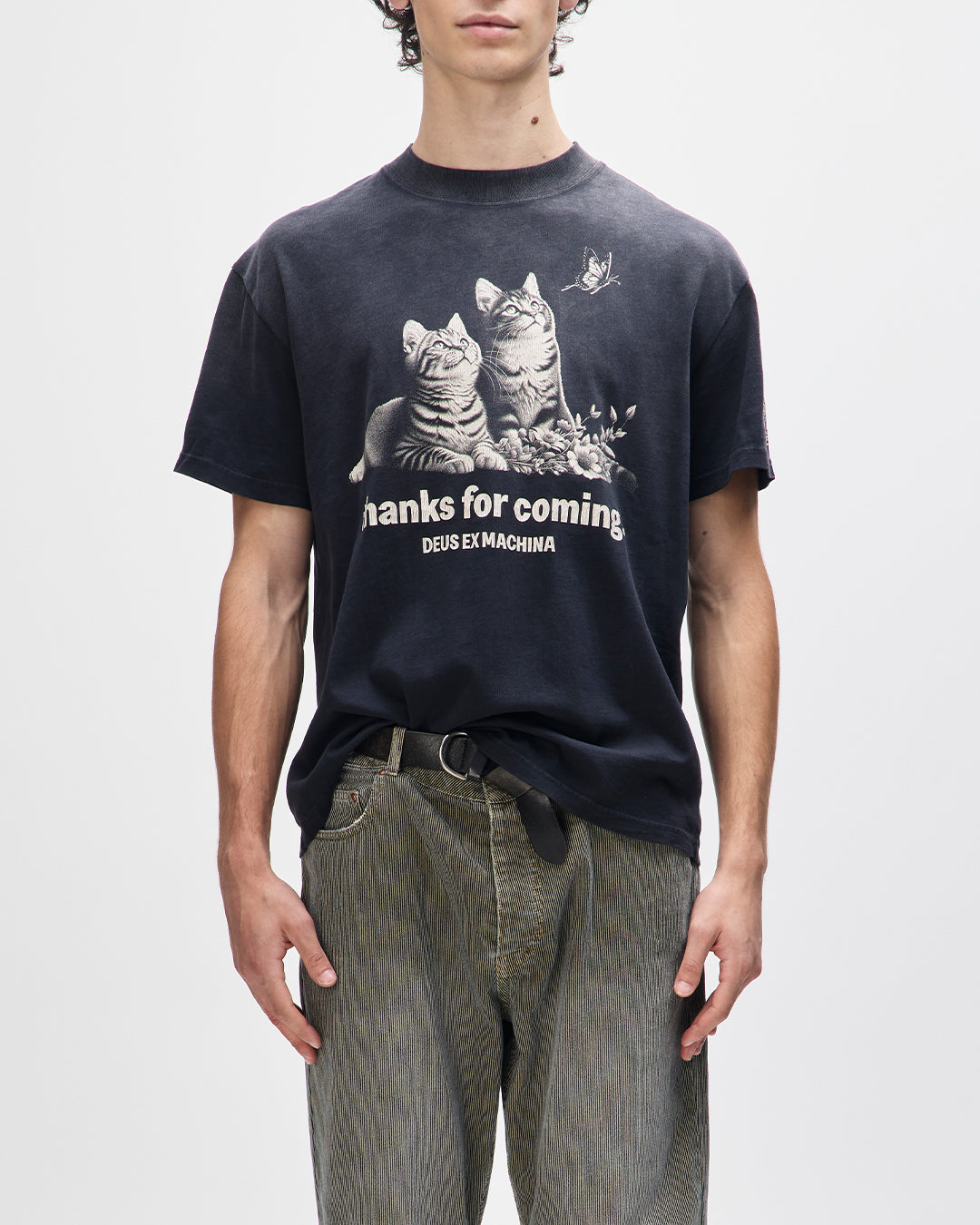 T-Shirts | Deus Ex Machina | Ostinato Tee - Anthracite – Deus Ex