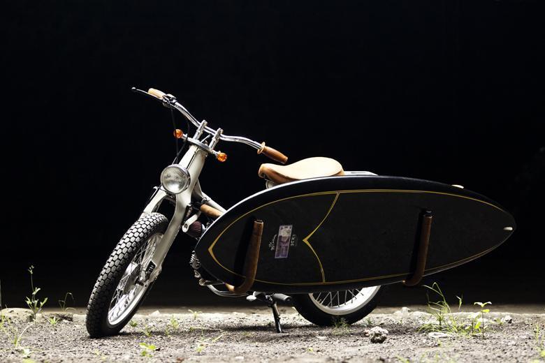 フルカスタム！C70 The devils in the detail… Honda C70 – Deus Ex Machina Europe