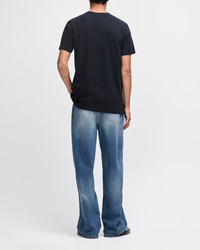 Camiseta Shield - Negra