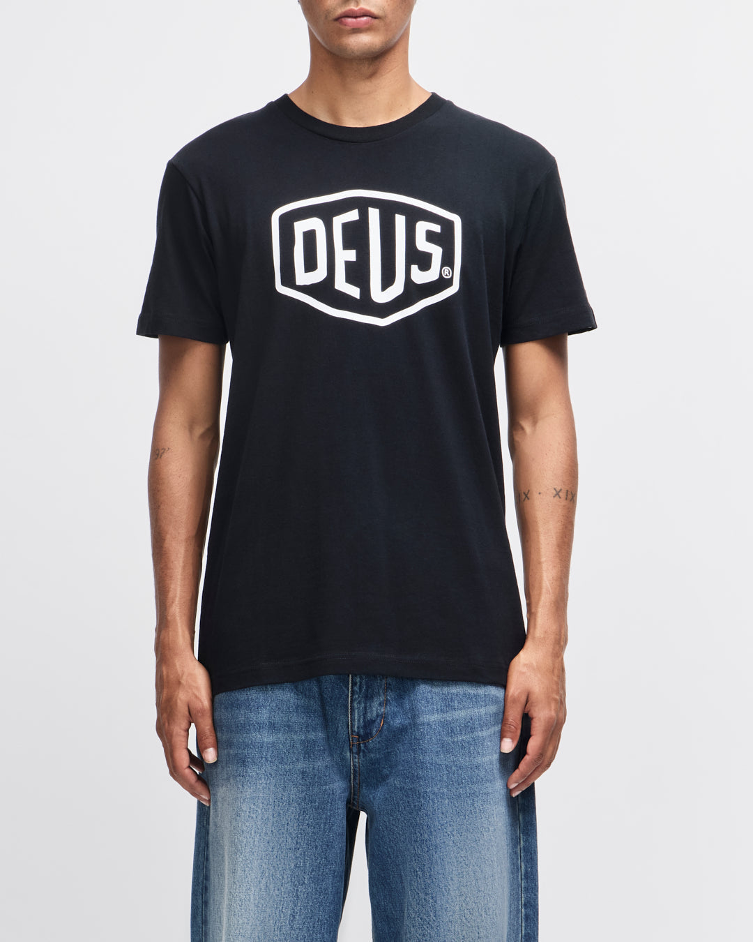 Deus Ex Machina - Classics - Logo – Deus Ex Machina Europe