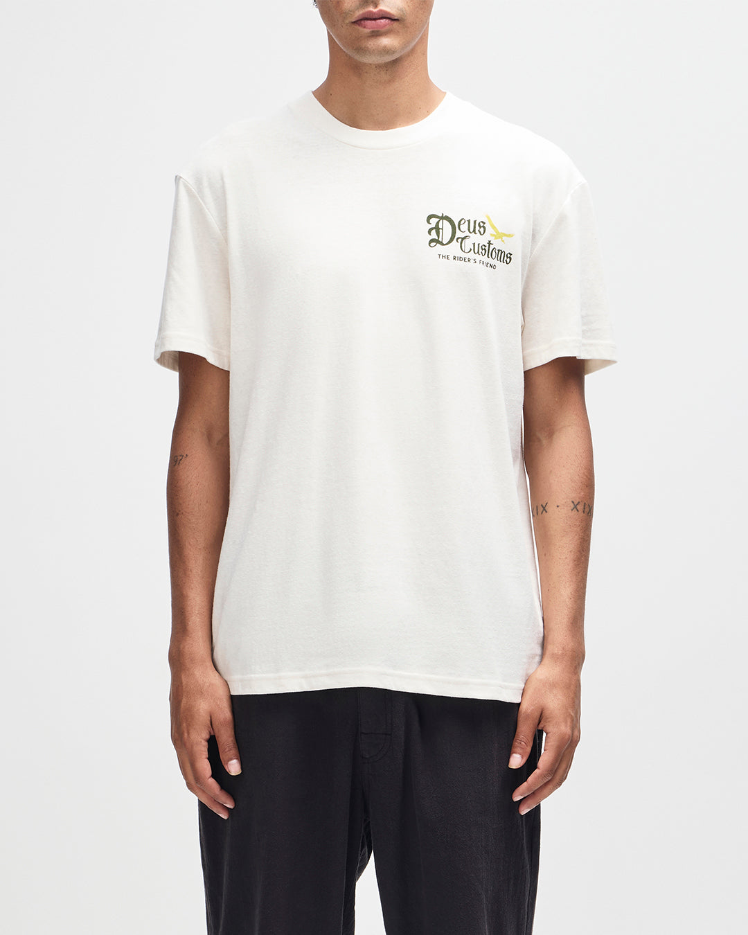 T-Shirts | Deus Ex Machina | Beep-Beep Tee - Dirty White – Deus Ex