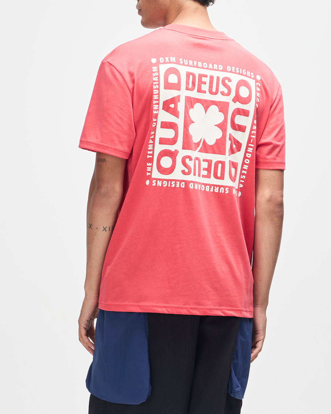 T-Shirts | Deus Ex Machina | Quad Tee - Melon Red – Deus Ex