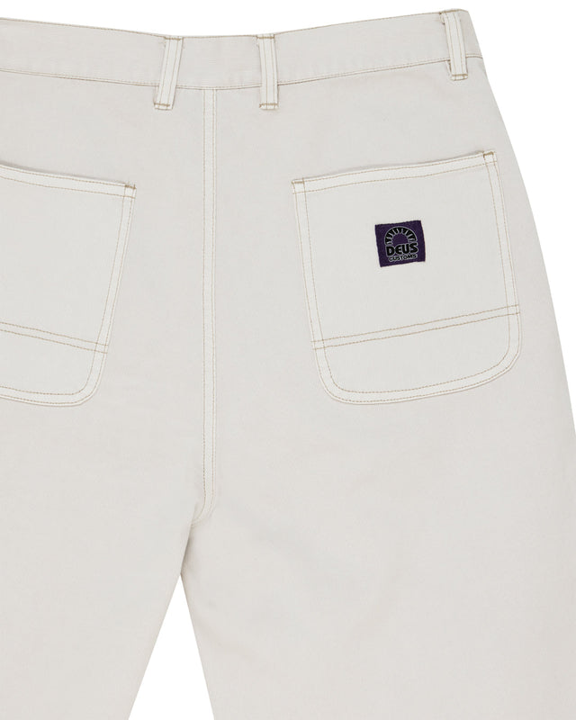 Stringer Walk Short - Dirty White