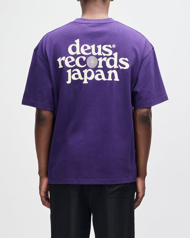 D261UTS179-StrataTee