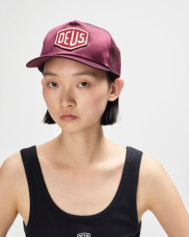 DEUS EX MACHINA Crimson Trucker in navy DEUS EX MACHINA Crimson Trucker in navy