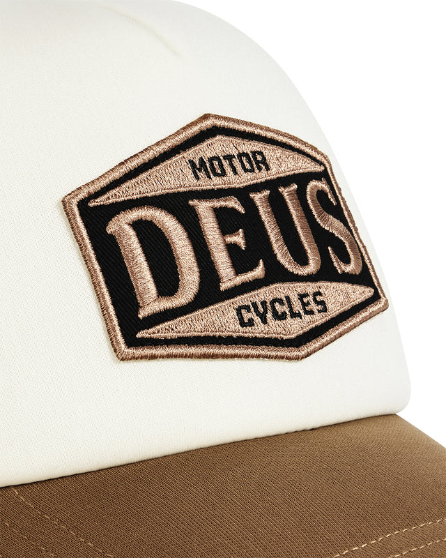 Josel Trucker - Camel Brown