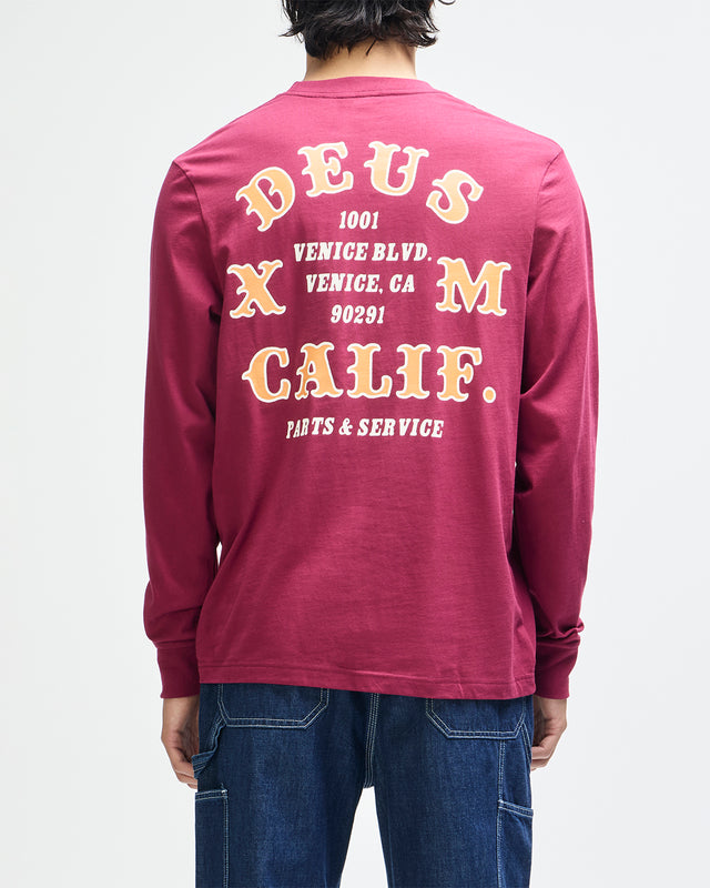 quick-strike-ls-tee-burgundy