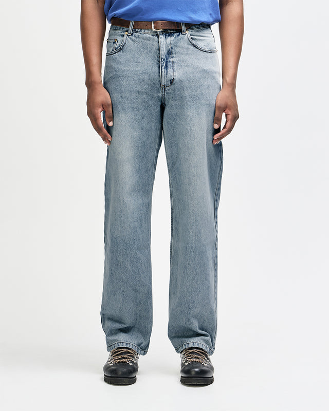 true-line-straight-jean-washed-indigo