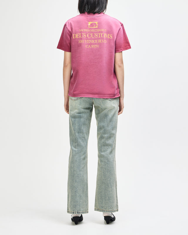 curve-line-bootcut-jean-dirty-denim