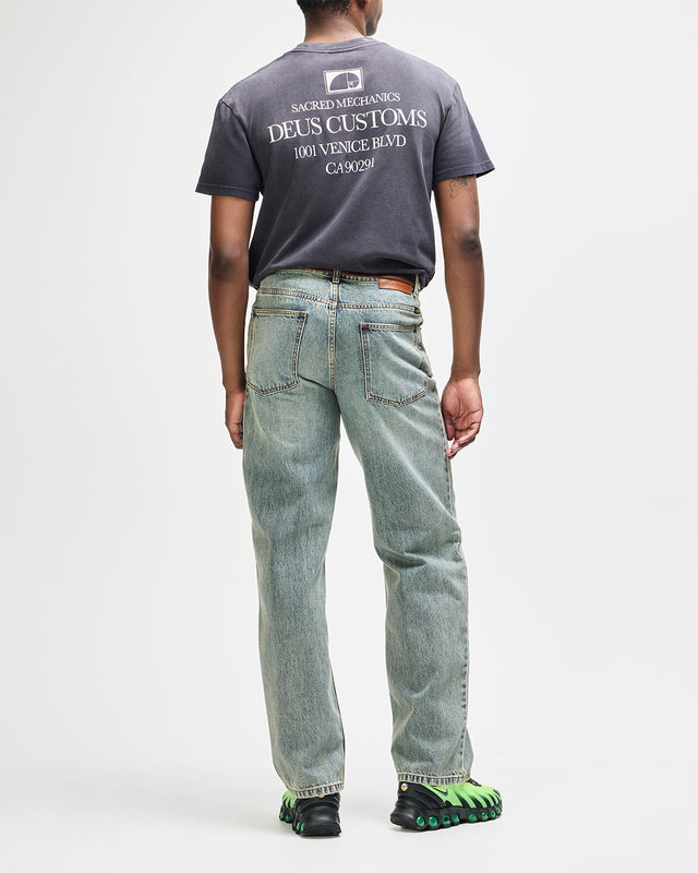 True Line Straight Jean - Dirty Denim
