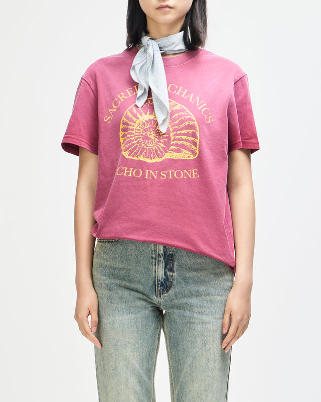 perfect-ratio-tee-riding-red