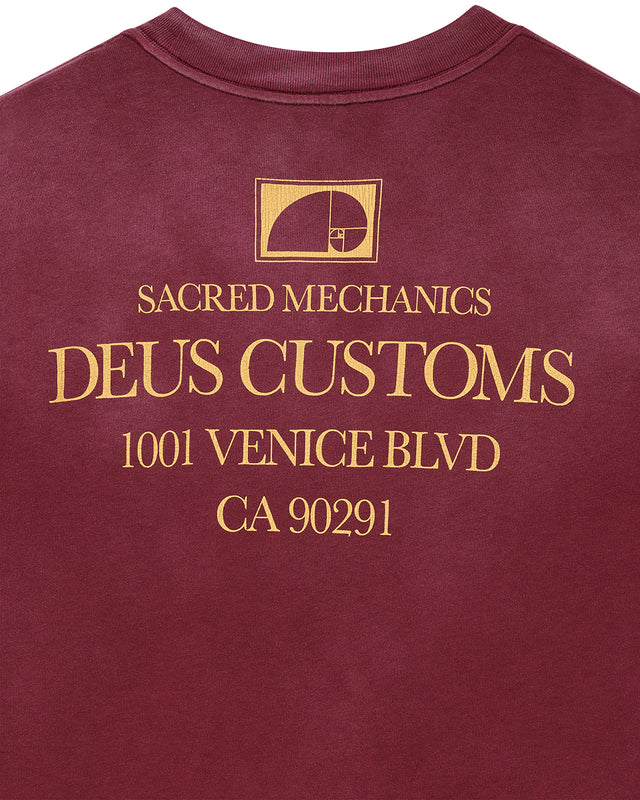 Perfect Ratio Tee - Riding Red