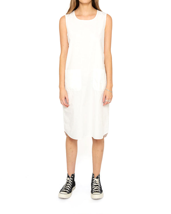 Work Dress (Relaxed Fit) - White|Model