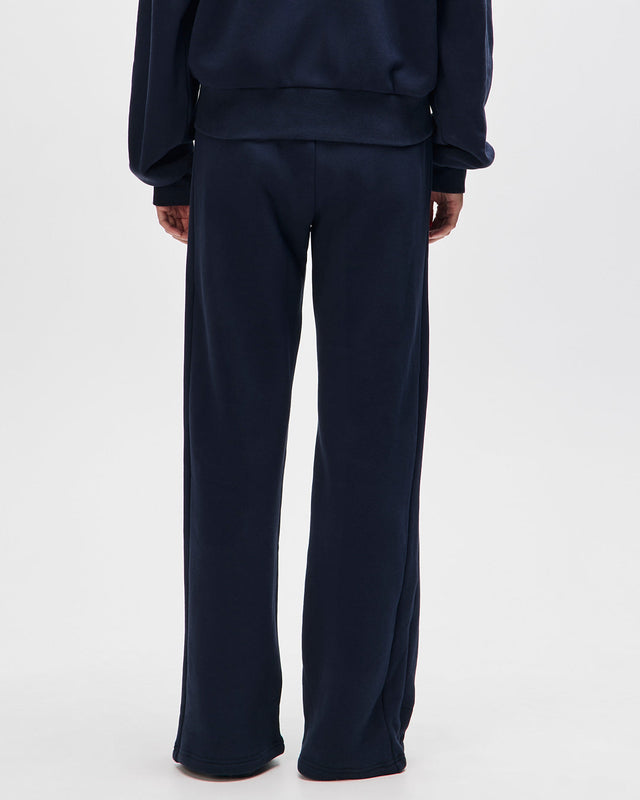 queens-trackpant-pageant-blue