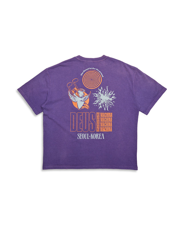 DMF241530A.GoodGraciousTee.Crown