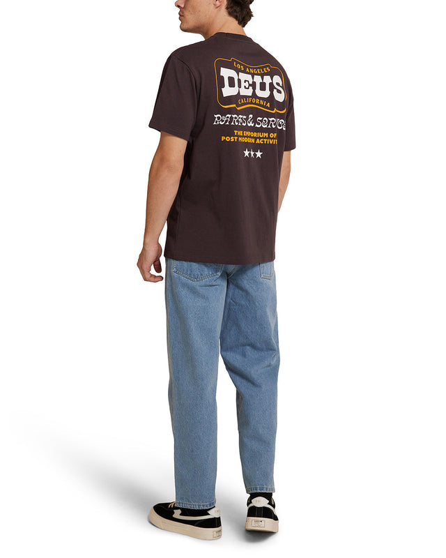 Buckle Up Tee - Choc Brown