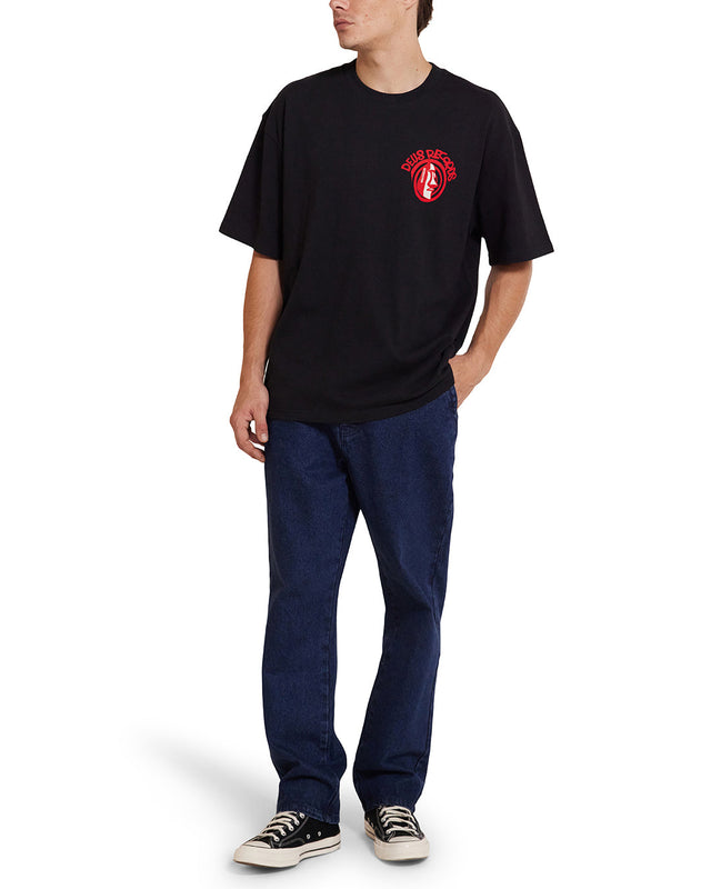 Camiseta Outerworld - Negra