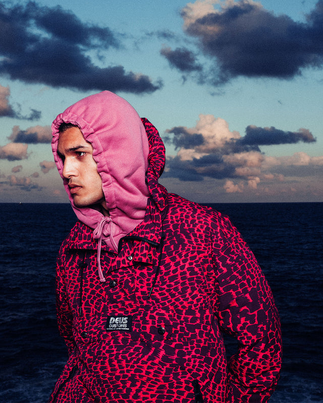 zanzibar-windstopper-raspberry