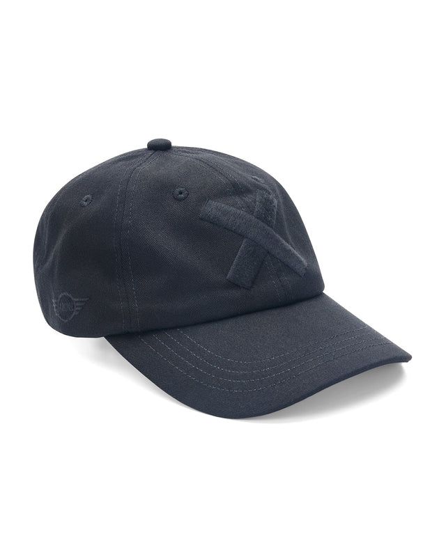 mini-insignia-cap-black