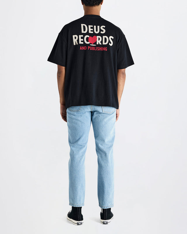Deep Cut Tee - Black