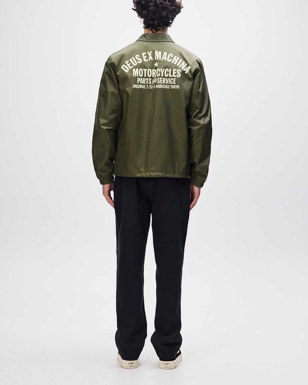 Chaquetas | Deus Ex Machina | Harajuku Coach - Verde Ciprés – Deus
