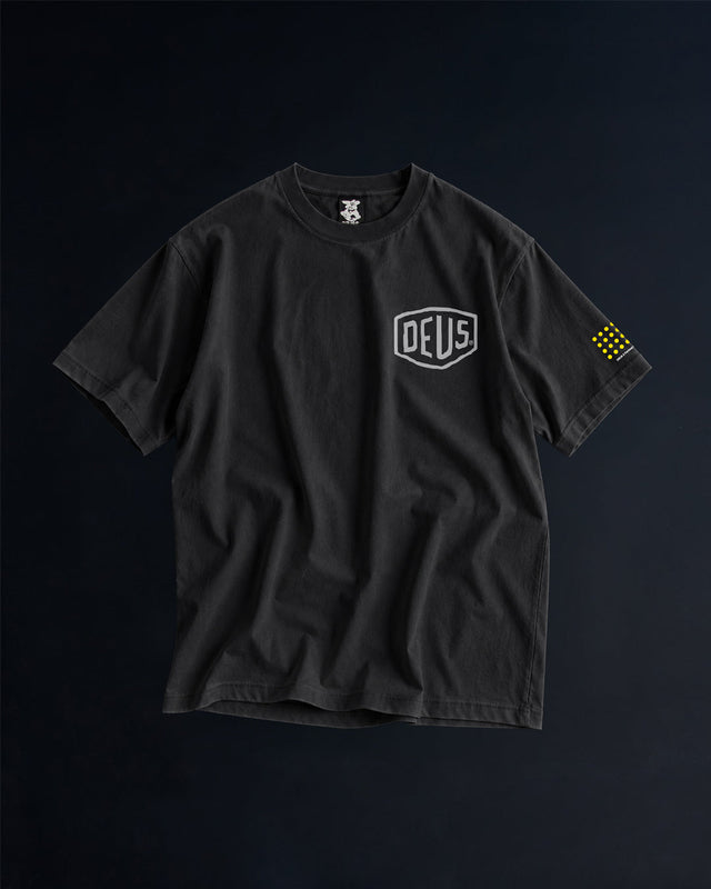 Min Mach Tee Black Front