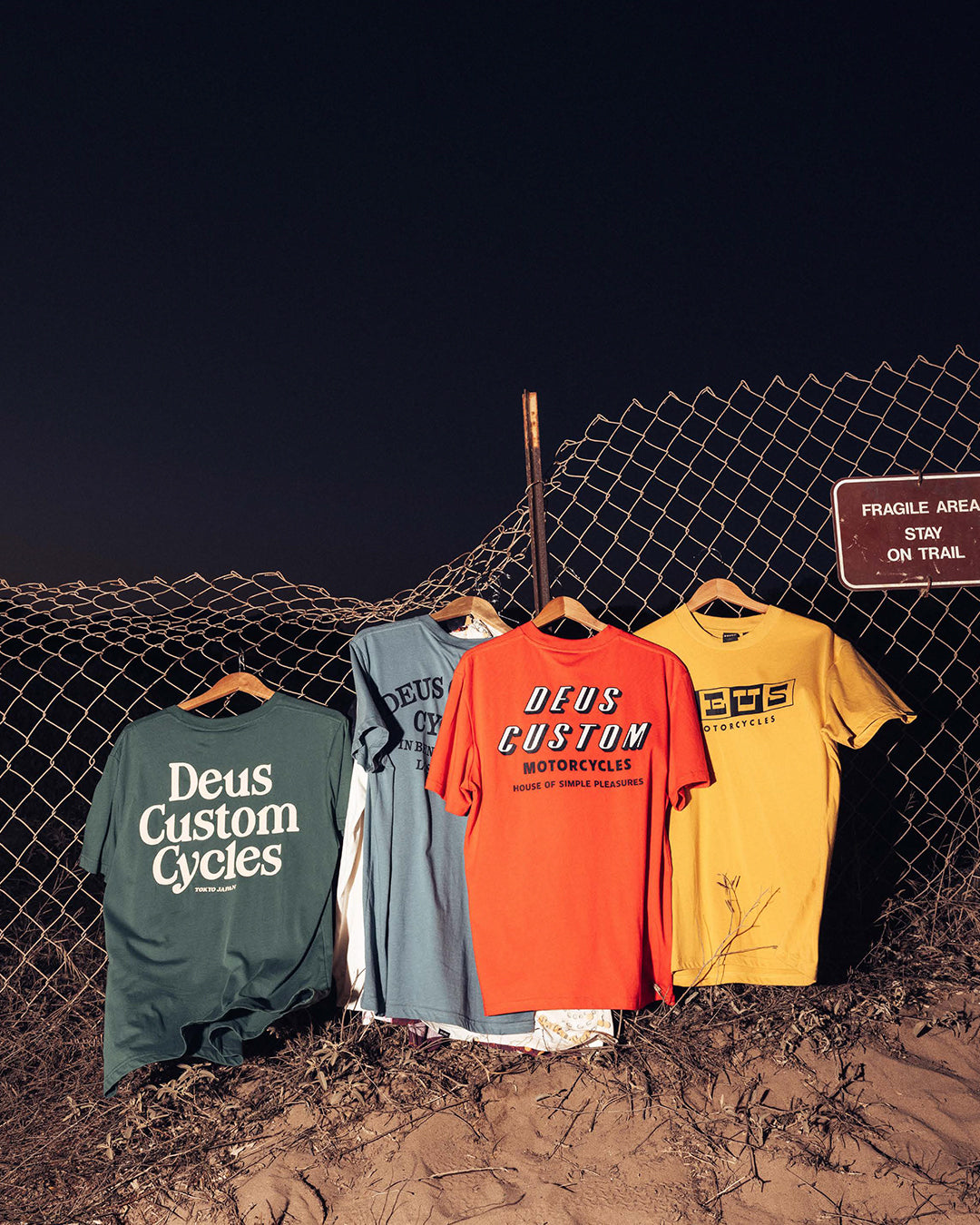 Deus shirts shop