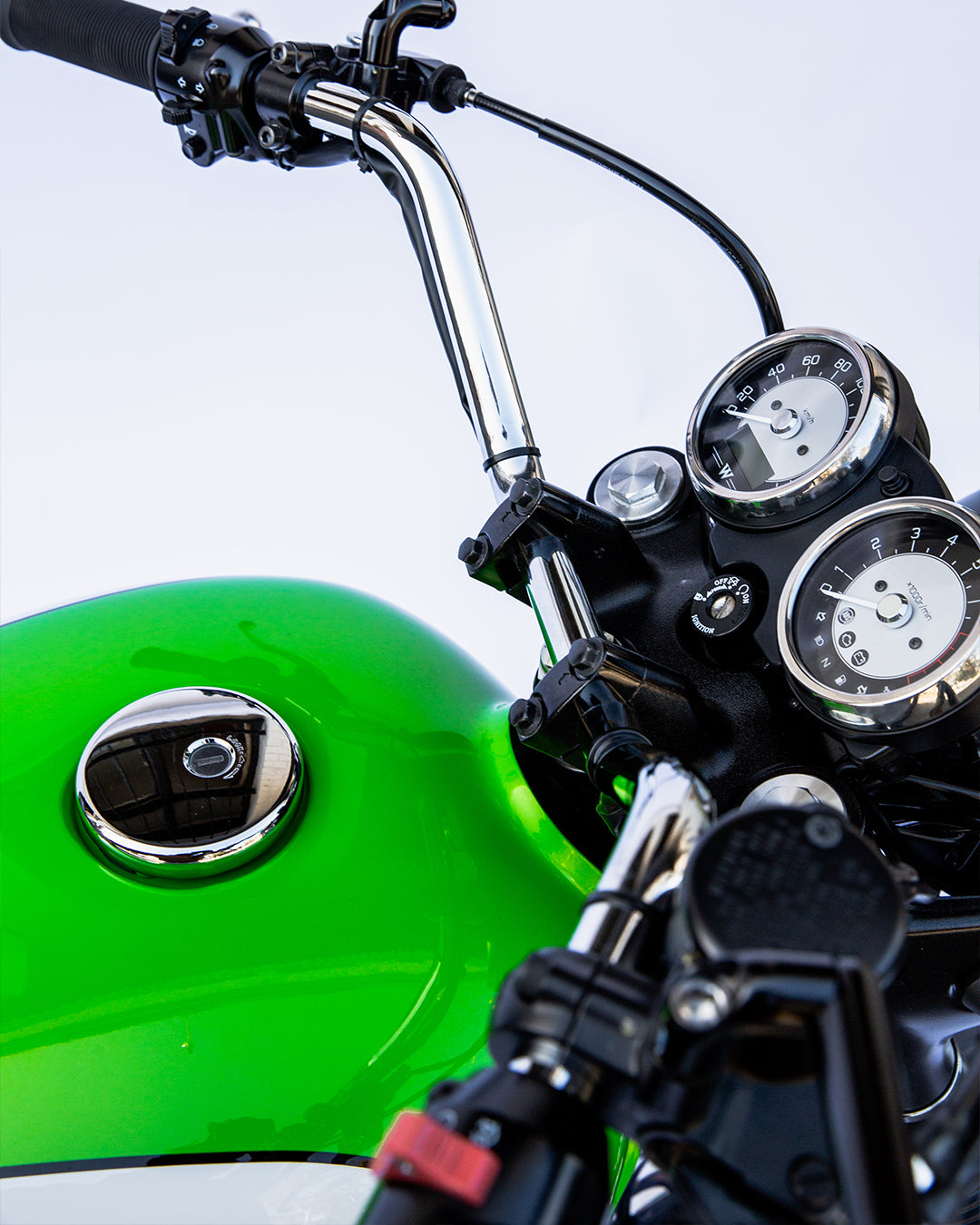 The Bondi Sentinel W800 – Deus Ex Machina Europe